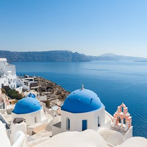 Blick über Oia auf der Insel Santorin, Griechenland Blick über Oia auf der Insel Santorin, Griechenland