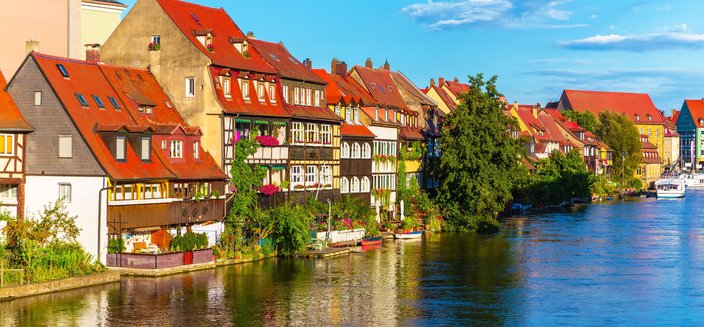 Alena -Häuser am Fluss in Bamberg, Deutschland
