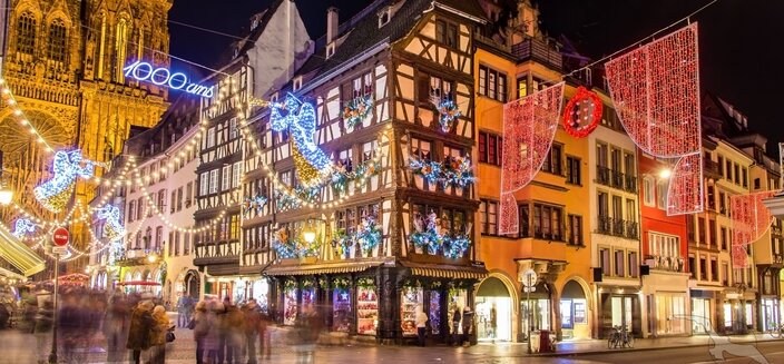 Amina -Weihnachtsmarkt in Stra&szlig;burg, Frankreich