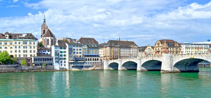 Andrea -malerisches Stadtbild in Basel, Schweiz