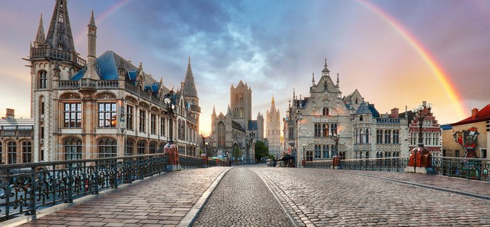 Antonia -Altstadt von Gent mit Regenbogen