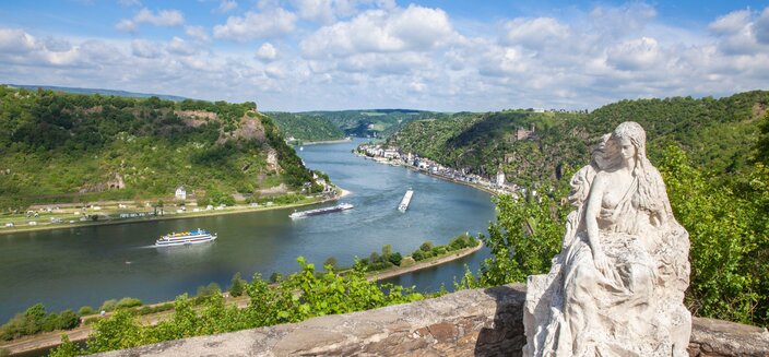 Aurelia -Loreley Statue in St. Goarshausen, Deutschland