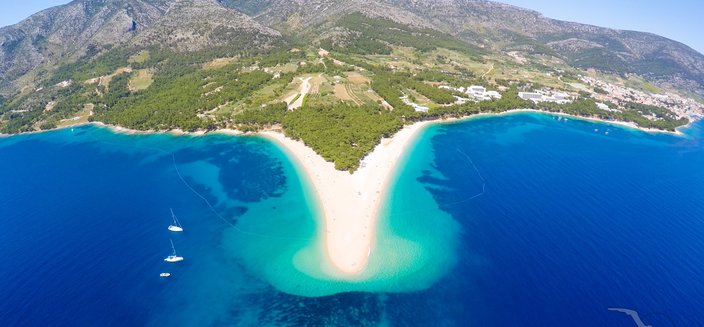 Lupus Mare -Goldenes Horn Küste auf der Insel Brac, Kroatien