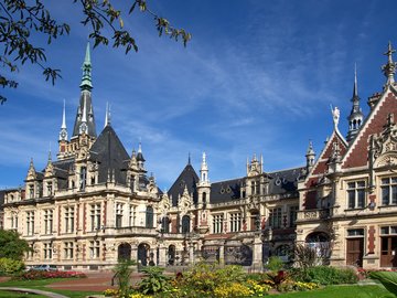 Das Palais Bénédictine in Fécamp, Frankreich