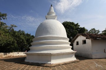 Stupa des Mulkirigala Tempels, Sri Lanka