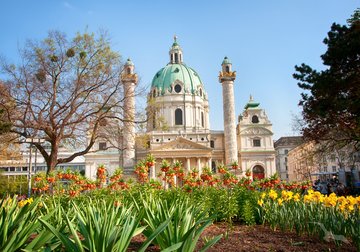 Karlskirche am Karlsplatz in Wien, Österreich