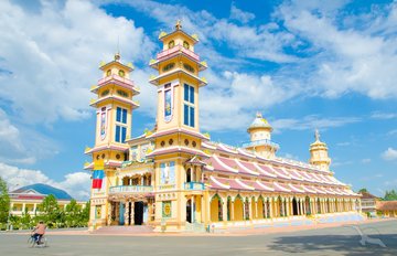 Cao Dai Tempel in der Tay Ninh Provinz, Vietnam