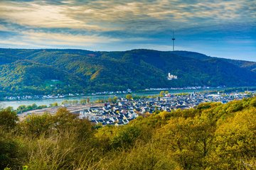 Skyline von Lahnstein mit  Rhein, Deutschland