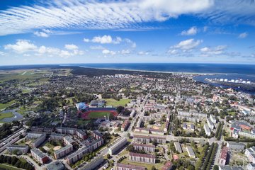 Ventspils aus der Vogelperspektive, Lettland