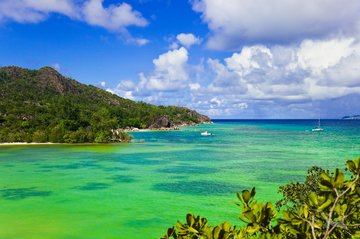 Traumhafte Badebucht auf Curieuse Island, Seychellen