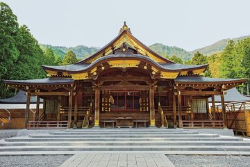 Niigata, Yahiko Schrein