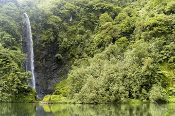 Maroto Wasserfall auf Tahiti, Französisch Polynesien