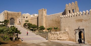 Die Stadtmauer in Rabat, Marokko