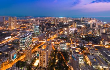 Luftansicht von Mumbai bei Nacht, Indien