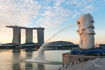 Merlion Statue vor dem Hotel Marina Bay Sands, Singapur