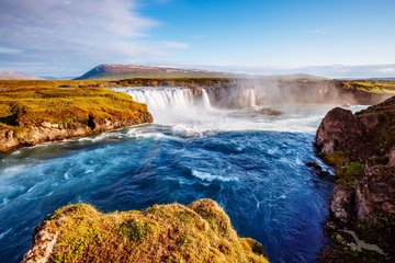 Beeindruckender Godafoss-Wasserfall, Island
