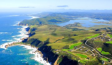 Luftaufnahme von Knysna, Gardenroute, Südafrika