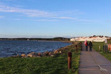 Spazieren in Ebeltoft, Daenemark