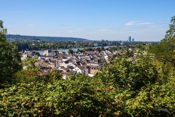 Blick auf Königswinter am Rhein, Deutschland