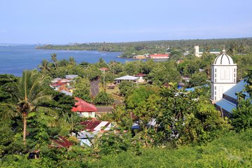 Häuser eines Küstendorfes, Samoa