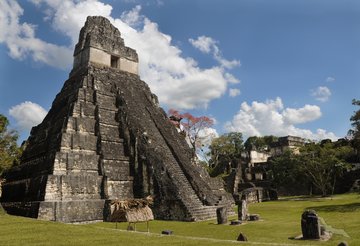 Ruine in der Maya Stadt Tikal, Guatemala