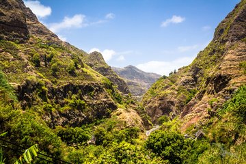 Grünes Tal auf Santo Antao, Kapverdische Inseln