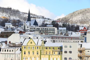 Schnee in der Stadt Harstad, Norwegen