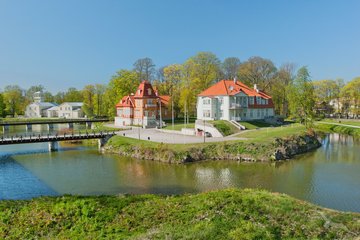 Häuser in Kuressaare auf Saaremaa, Estland