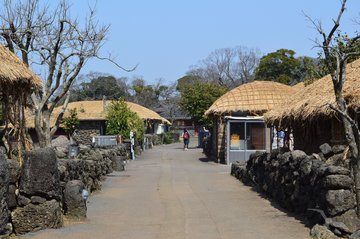 Traditionelle Häuser im volkstümlichen Dorf Seongeup, Südkorea