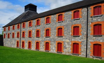 Whiskey Destillerie, Irland