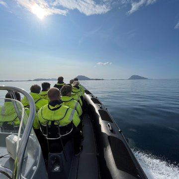 Floro, Ausflug RIB Boot