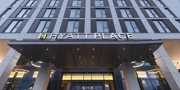Frankfurt - 2026 Hyatt Place Frankfurt Airport (wahlweise mit Frühstück und Transfer) (Code: FRAHYA)