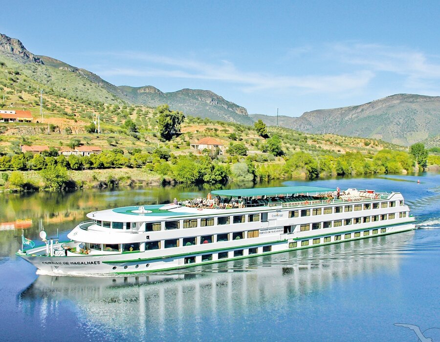 MS Magellan auf dem Douro