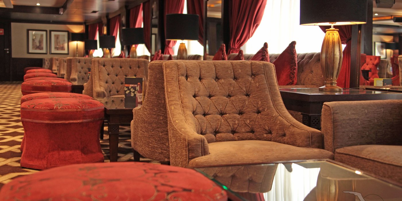 Lounge auf dem Nilschiff MS Steigenberger Minerva