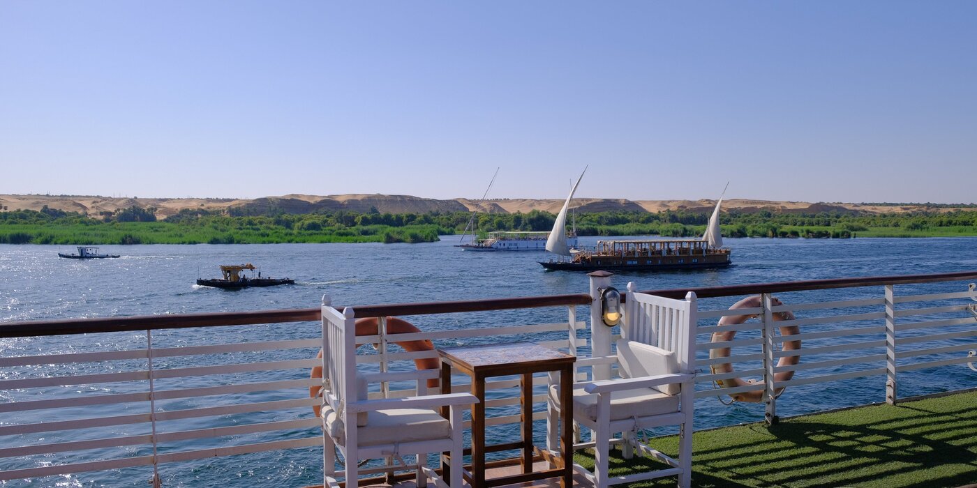 Aussicht vom Schiff auf den Nil