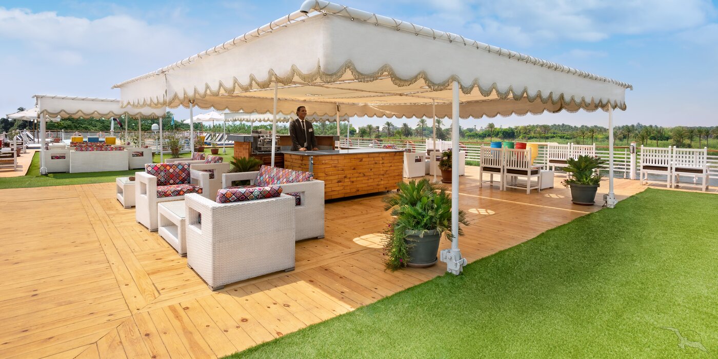 Sonnendeck MS Nile Vision