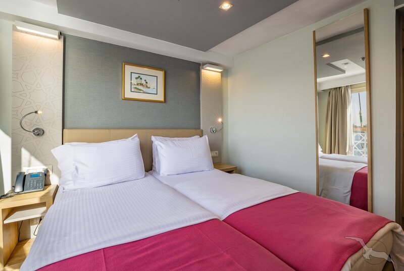 Crown Vision - 213-214 Crown Vision - 213-214