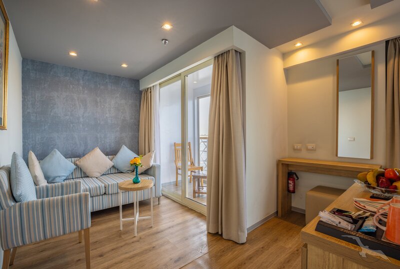 Crown Vision - 322 Crown Vision - 322