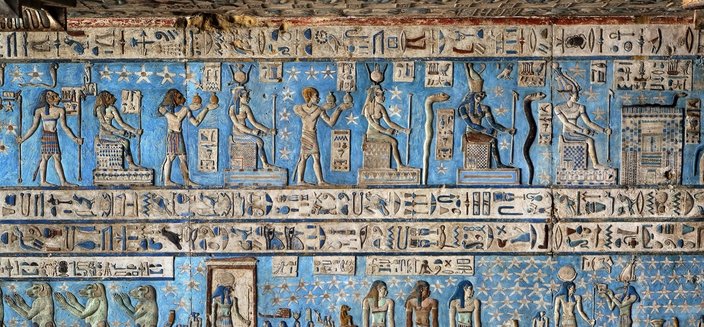 Wandmalerei im Tempel von Dendera in Ägypten